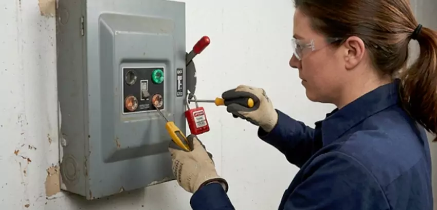 Ceiling Electrical Box Replacement in Fayetteville